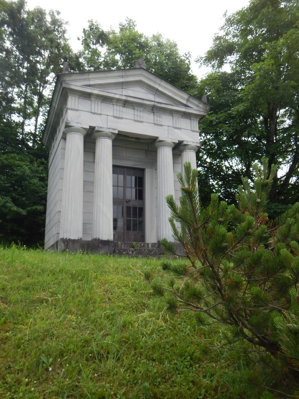 Chlumecky Mausoleum 1